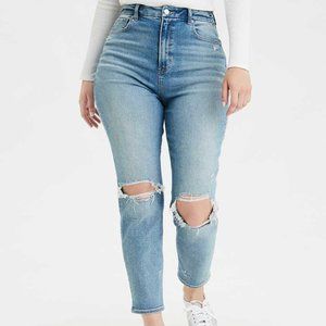 American Eagle Ripped MOM Jeans Light Wash H10814